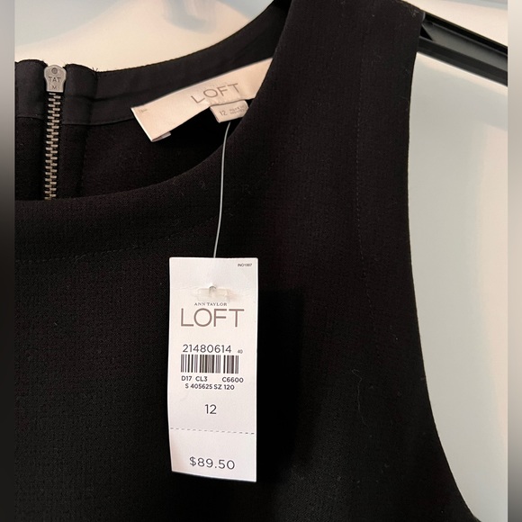 Black dress with pockets - Picture 2 of 6